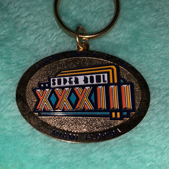 1999 NFL Super Bowl XXXIII Miami Florida Key Chain Pro Player Stadium - Picture 2 of 5